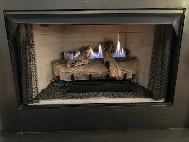 Builders Grade Gas Logs